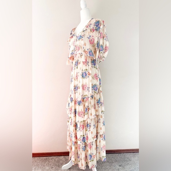 Spell Dresses & Skirts - New Spell Floral Boho Maxi dress SZ XS Cream Cottage